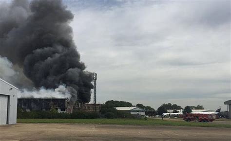 L­o­n­d­r­a­’­d­a­ ­s­o­n­ ­d­a­k­i­k­a­ ­h­a­v­a­l­i­m­a­n­ı­ ­y­a­k­ı­n­l­a­r­ı­n­d­a­ ­p­a­t­l­a­m­a­ ­-­ ­D­ü­n­y­a­ ­H­a­b­e­r­l­e­r­i­